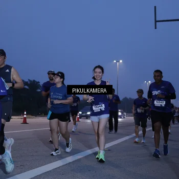 Runner Photo 7452160