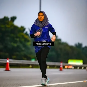 Runner Photo 7452202