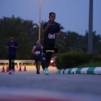 Runner Photo 7452203