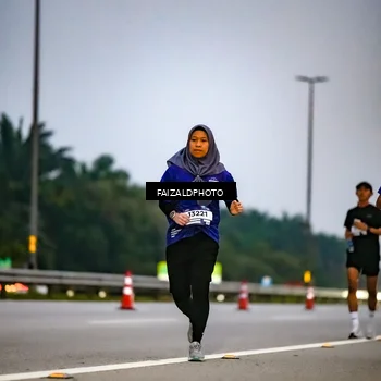 Runner Photo 7452205