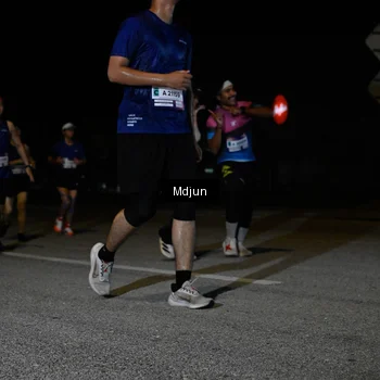 Runner Photo 7452216