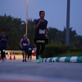 Runner Photo 7452233