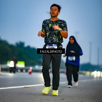 Runner Photo 7452258
