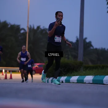 Runner Photo 7452259