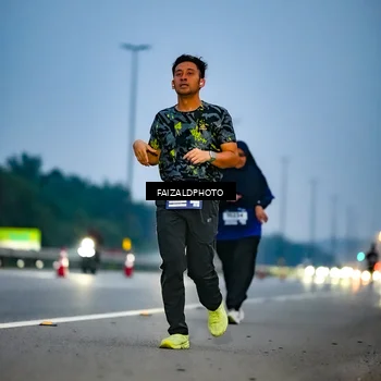 Runner Photo 7452264