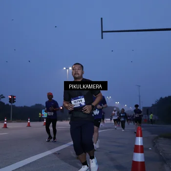 Runner Photo 7452281