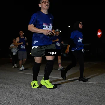 Runner Photo 7452317