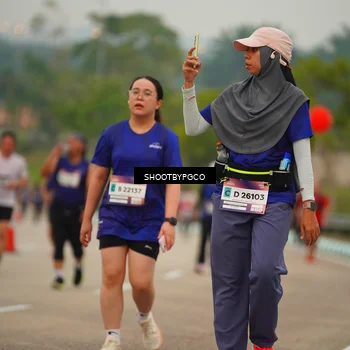 Runner Photo 7452371