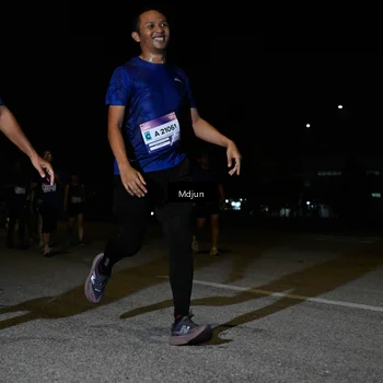 Runner Photo 7452375