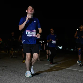Runner Photo 7452392