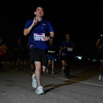 Runner Photo 7452395