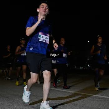 Runner Photo 7452402