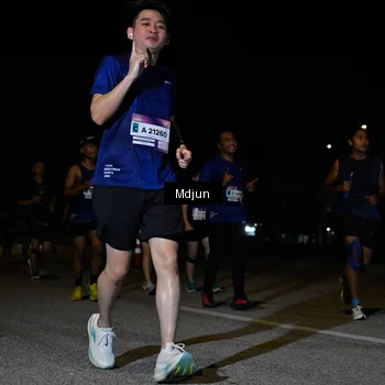 Runner Photo 7452407