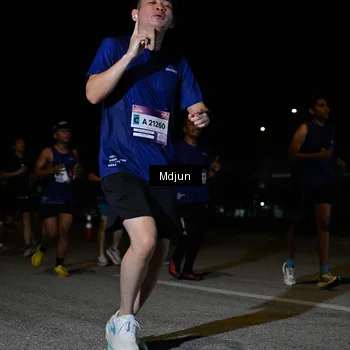 Runner Photo 7452414