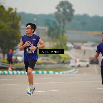 Runner Photo 7452446