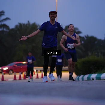 Runner Photo 7452454