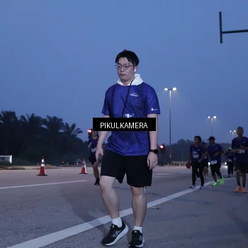 Runner Photo 7452455