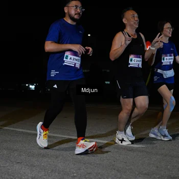 Runner Photo 7452471