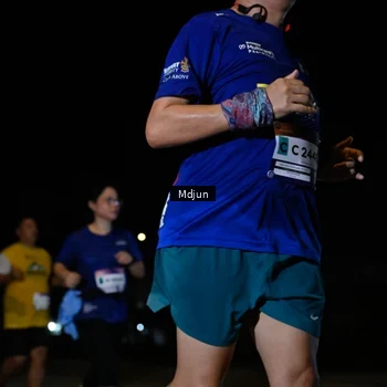 Runner Photo 7452499
