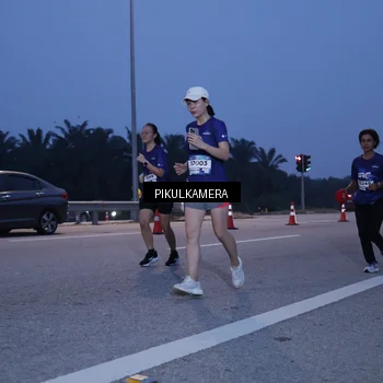 Runner Photo 7452501