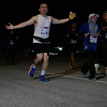 Runner Photo 7452514