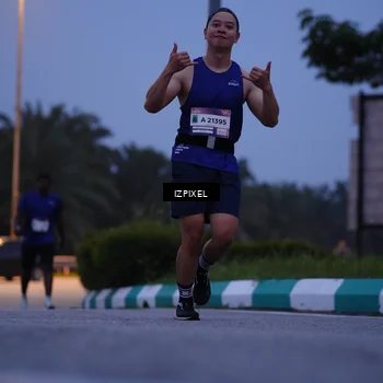 Runner Photo 7452525