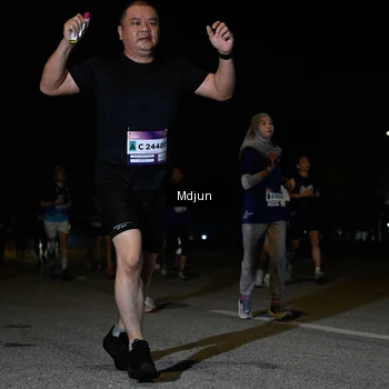 Runner Photo 7452536