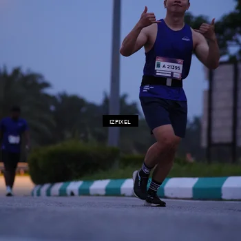 Runner Photo 7452557