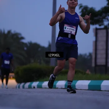 Runner Photo 7452562