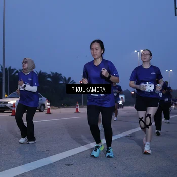 Runner Photo 7452563