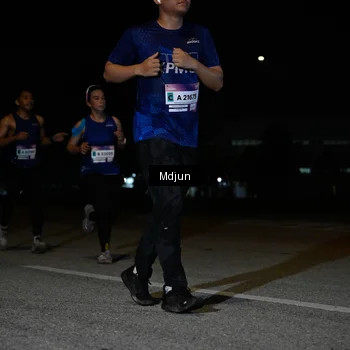 Runner Photo 7452565