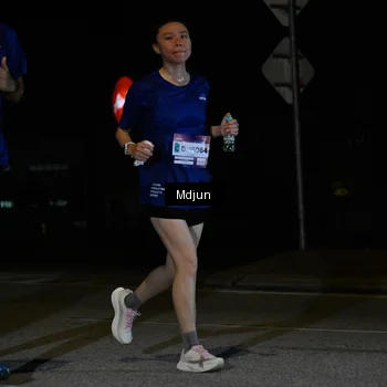 Runner Photo 7452566