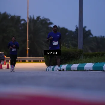 Runner Photo 7452581
