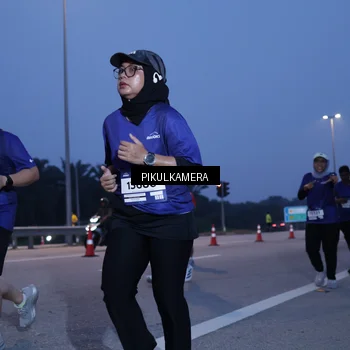 Runner Photo 7452586