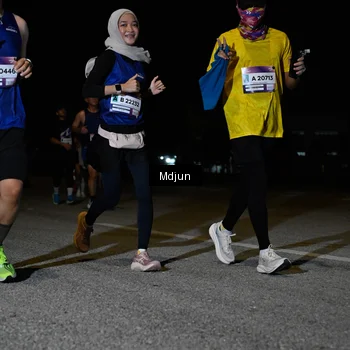 Runner Photo 7452601