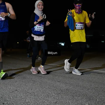Runner Photo 7452602