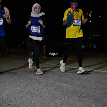 Runner Photo 7452603
