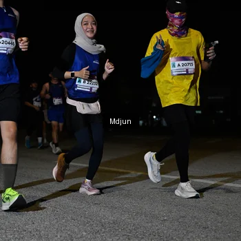 Runner Photo 7452604