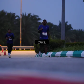 Runner Photo 7452608