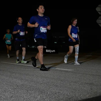 Runner Photo 7452618