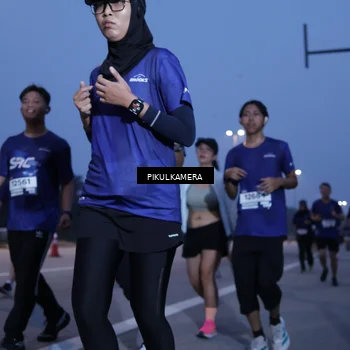 Runner Photo 7452625