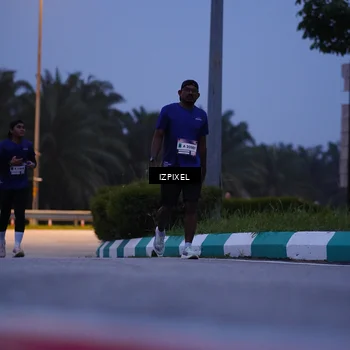 Runner Photo 7452635