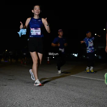 Runner Photo 7452660
