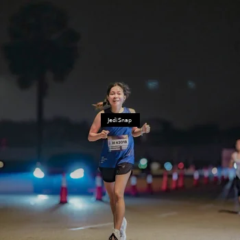 Runner Photo 7452669