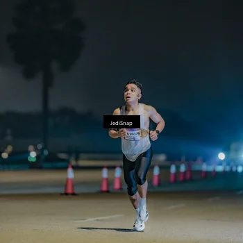 Runner Photo 7452704