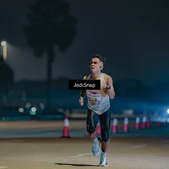 Runner Photo 7452707