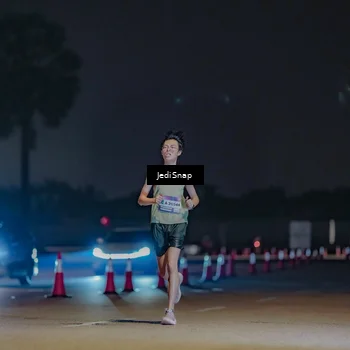 Runner Photo 7452716