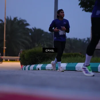Runner Photo 7452812