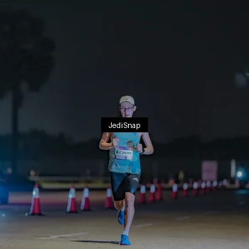 Runner Photo 7452826