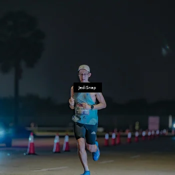 Runner Photo 7452841